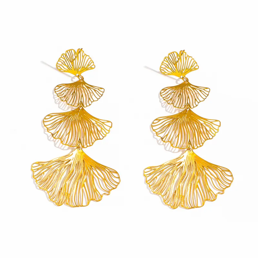 Elowen leaf drops