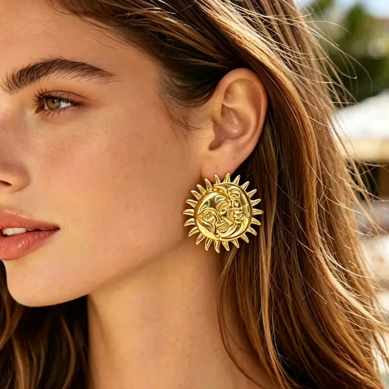 Solaris Studs